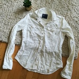 American Eagle Outfitters Button Down Shirt